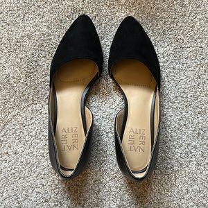 Naturalizer Black Pointed Flats